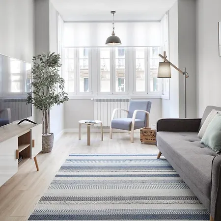 Concha Brand New & Style Appartement