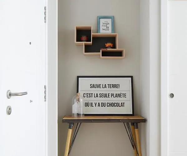 Concha Brand New & Style *